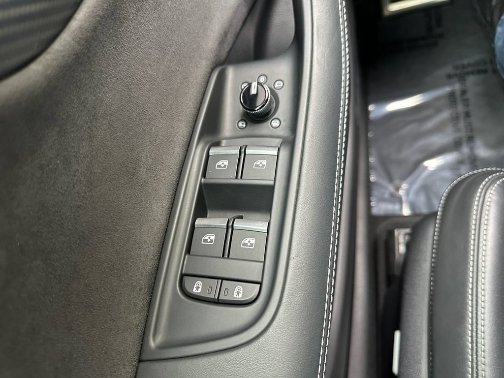 Used 2024 Audi SQ8 Prestige w/ Prestige Package AWD/4WD image 32