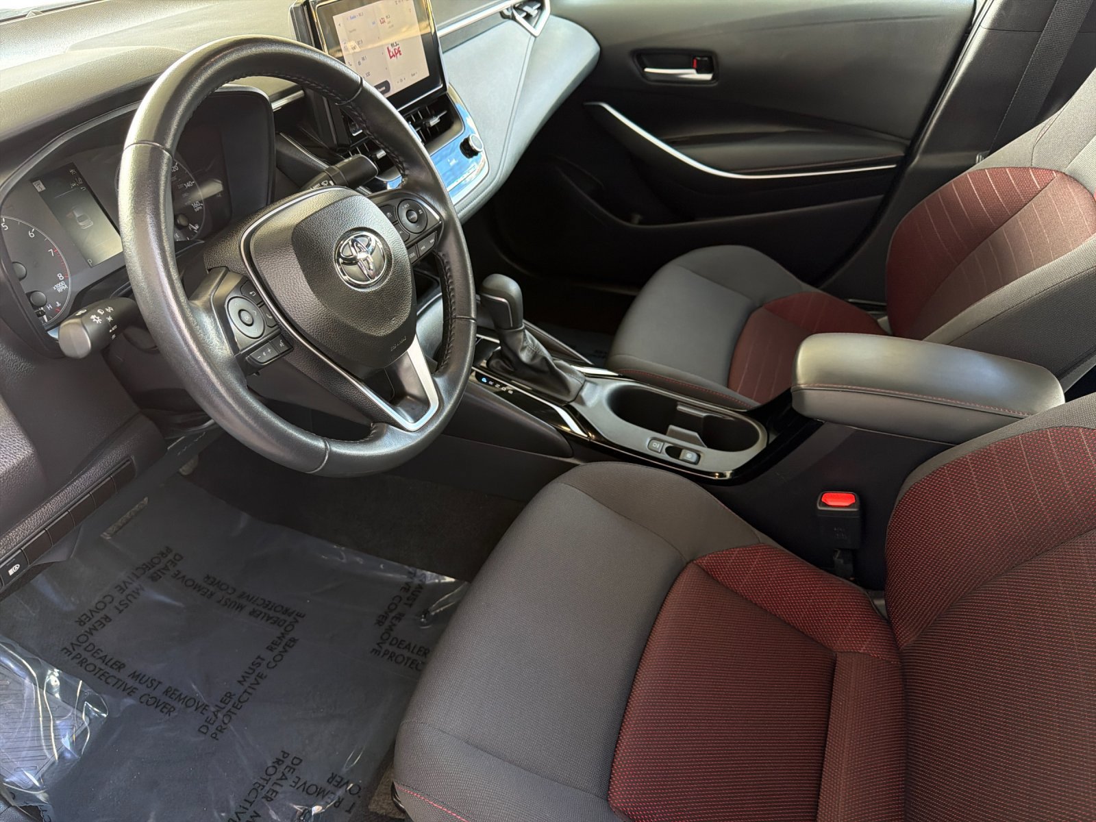 Used 2025 Toyota Corolla SE FWD image 9