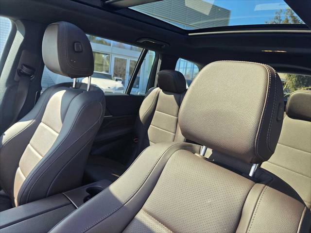 Used 2022 Mercedes-Benz GLS 450 4MATIC image 26