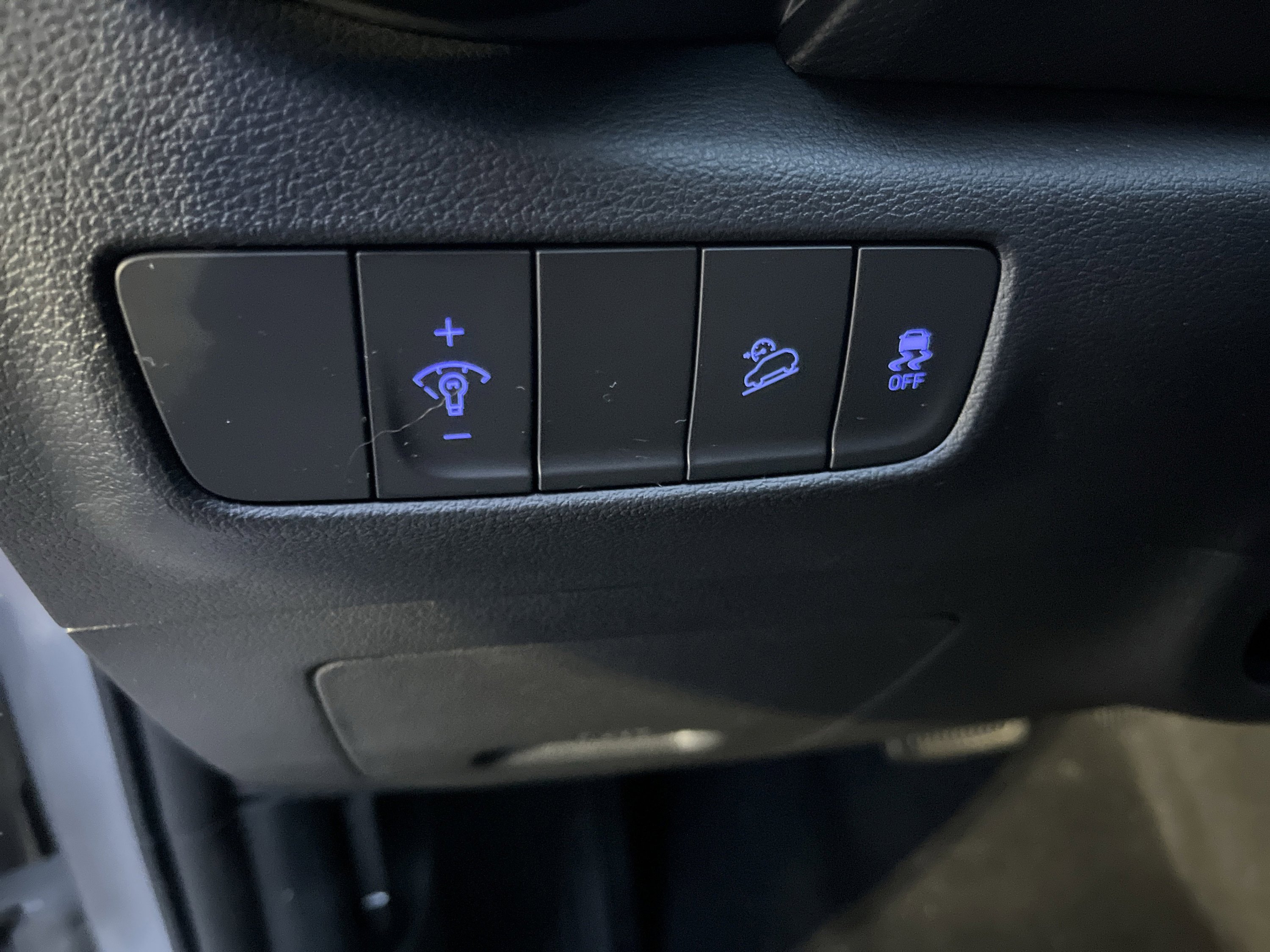 Used 2023 Hyundai Kona SEL image 15