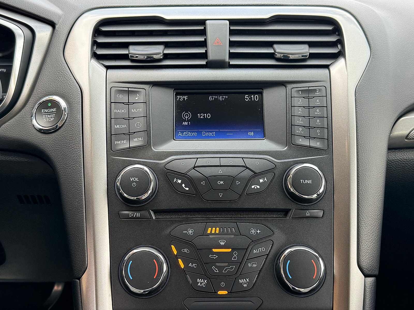 Used 2018 Ford Fusion S FWD image 18
