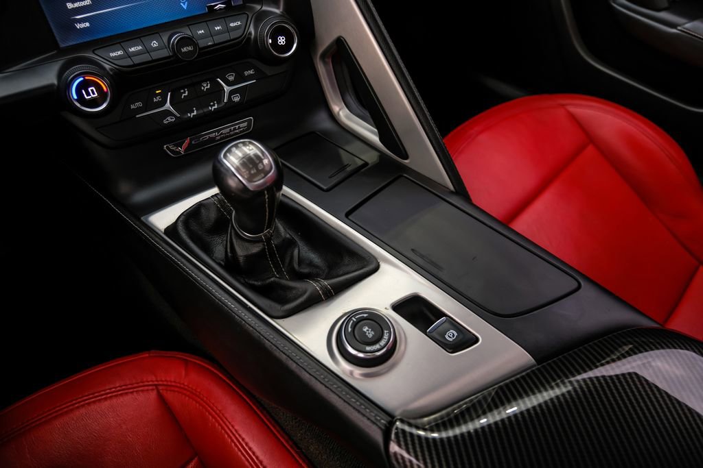 Used 2014 Chevrolet Corvette Stingray Convertible RWD image 24