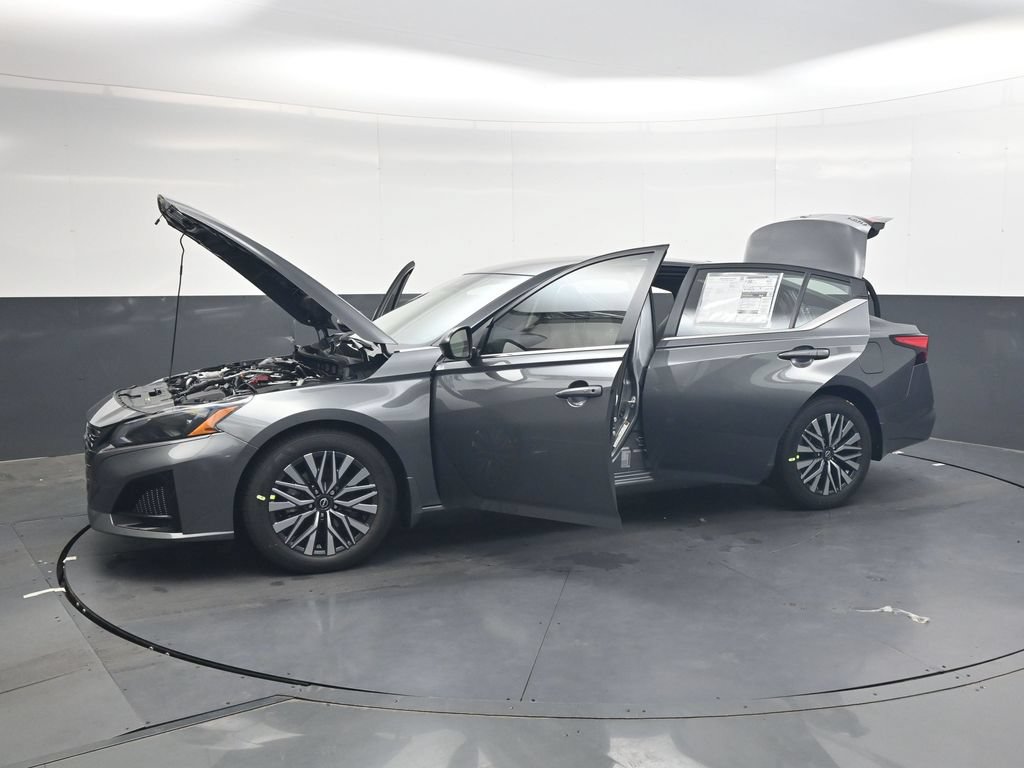 New 2026 Nissan Altima 2.5 SV FWD image 42