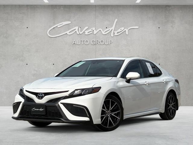 Used 2024 Toyota Camry SE FWD video 1