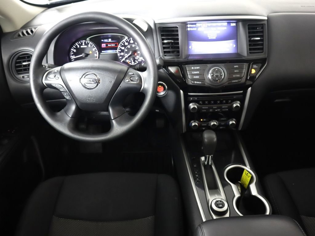 Used 2019 Nissan Pathfinder S image 22