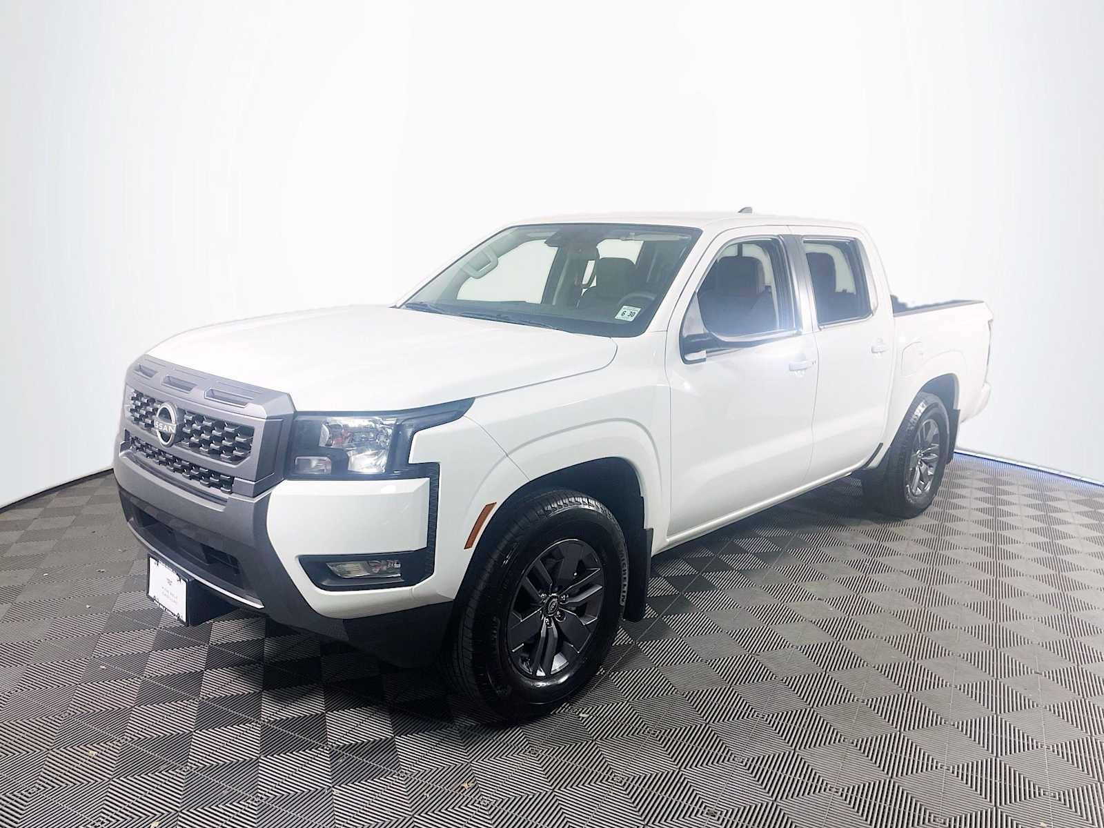 Used 2025 Nissan Frontier SV w/ SV Convenience Package