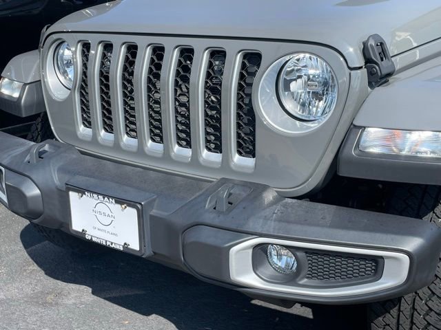 Used 2022 Jeep Gladiator Overland w/ Cold Weather Group AWD/4WD image 31