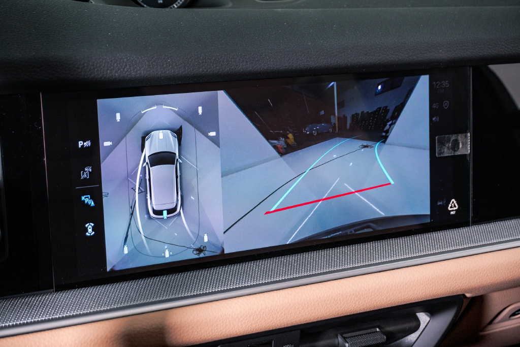 New 2026 Porsche Cayenne AWD/4WD image 23