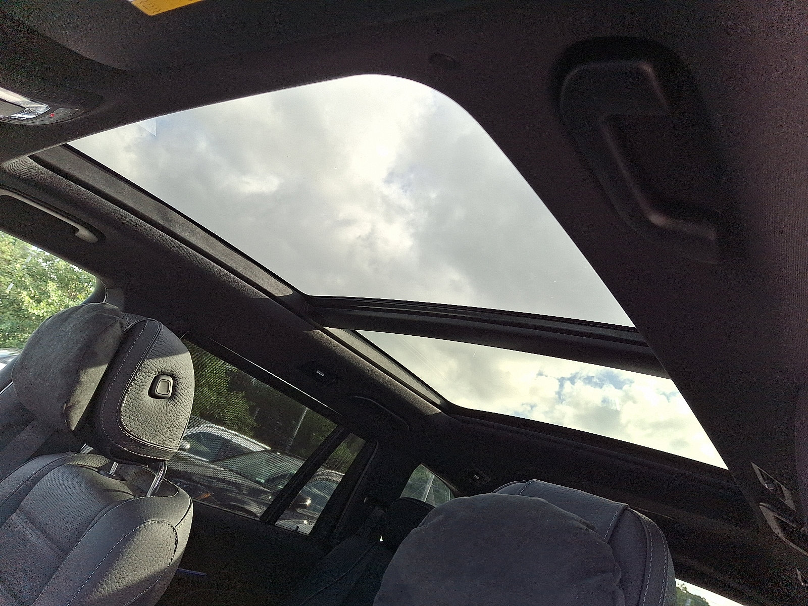 New 2026 Mercedes-Benz GLS 580 4MATIC image 10