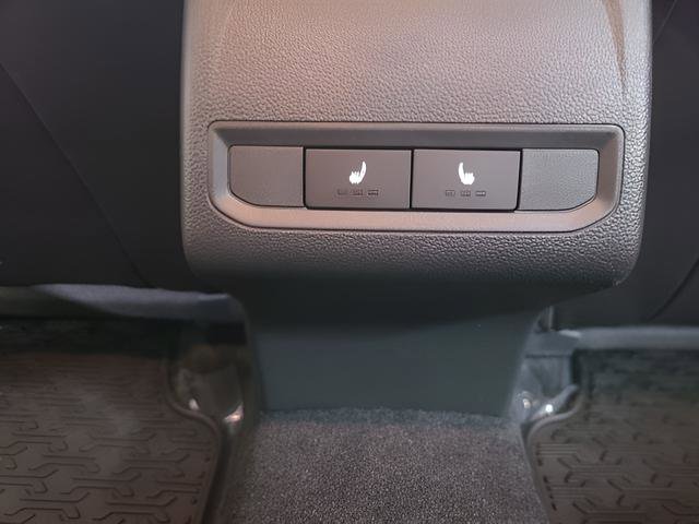 New 2026 Volkswagen Jetta SEL image 19