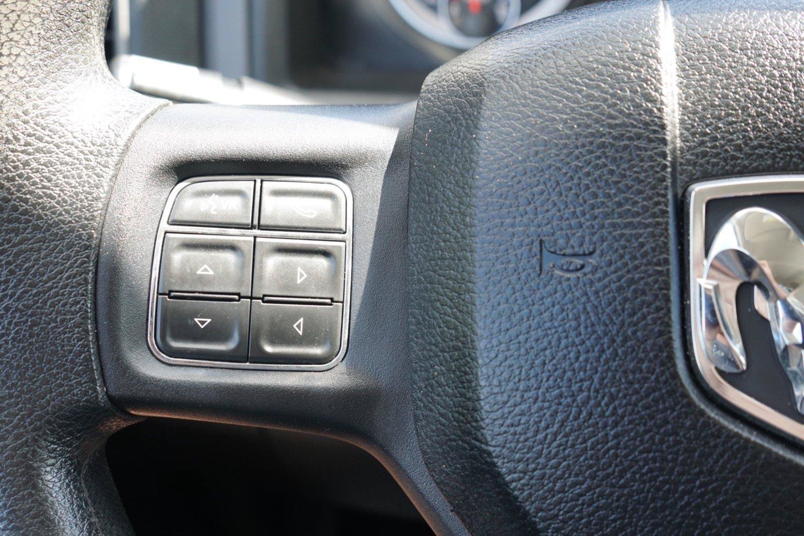 Used 2015 RAM 2500 Tradesman w/ Chrome Appearance Group RWD image 15
