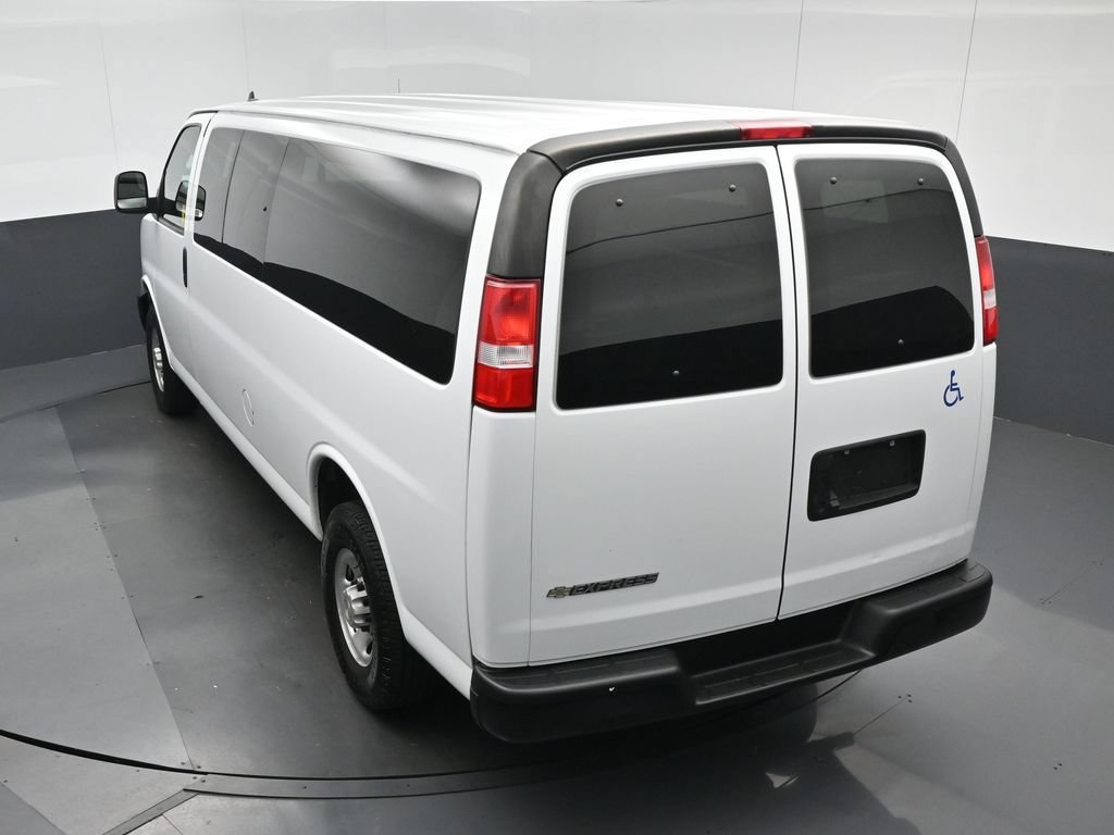 Used 2023 Chevrolet Express 3500 LS RWD image 55