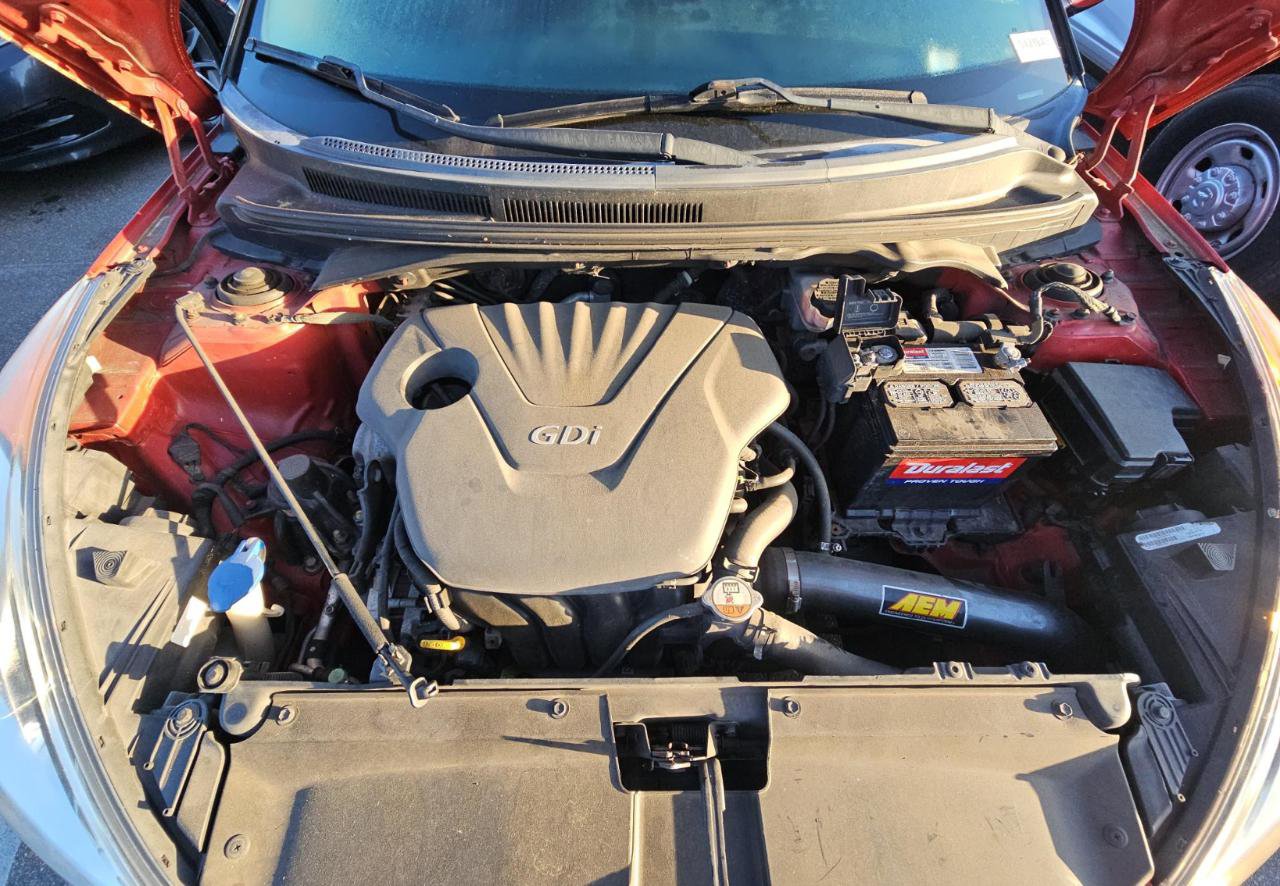 Used 2013 Hyundai Veloster W/ RED INTERIOR 2DR HATCHBACK w/ Style Pkg image 14