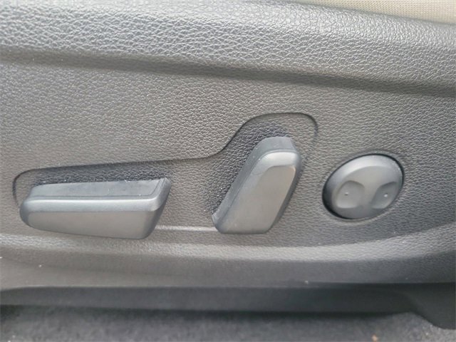 Certified 2025 Kia Telluride EX w/ EX Captain's Chair Package image 21