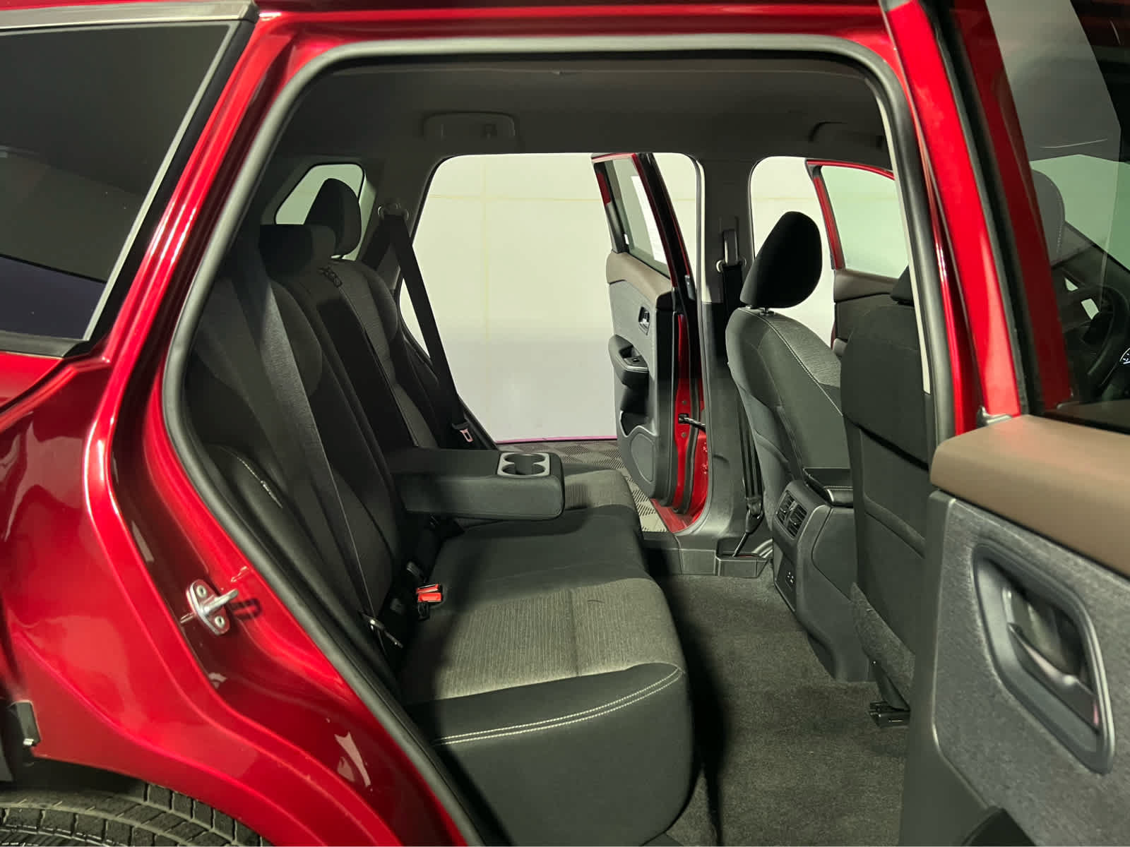 Certified 2022 Nissan Rogue SV AWD/4WD image 26