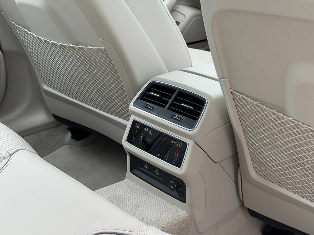 Used 2023 Audi A7 Prestige w/ Luxury Package AWD/4WD image 26