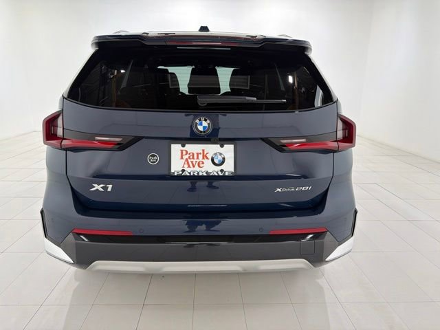 Used 2026 BMW X1 xDrive28i w/ Convenience Package AWD/4WD image 4