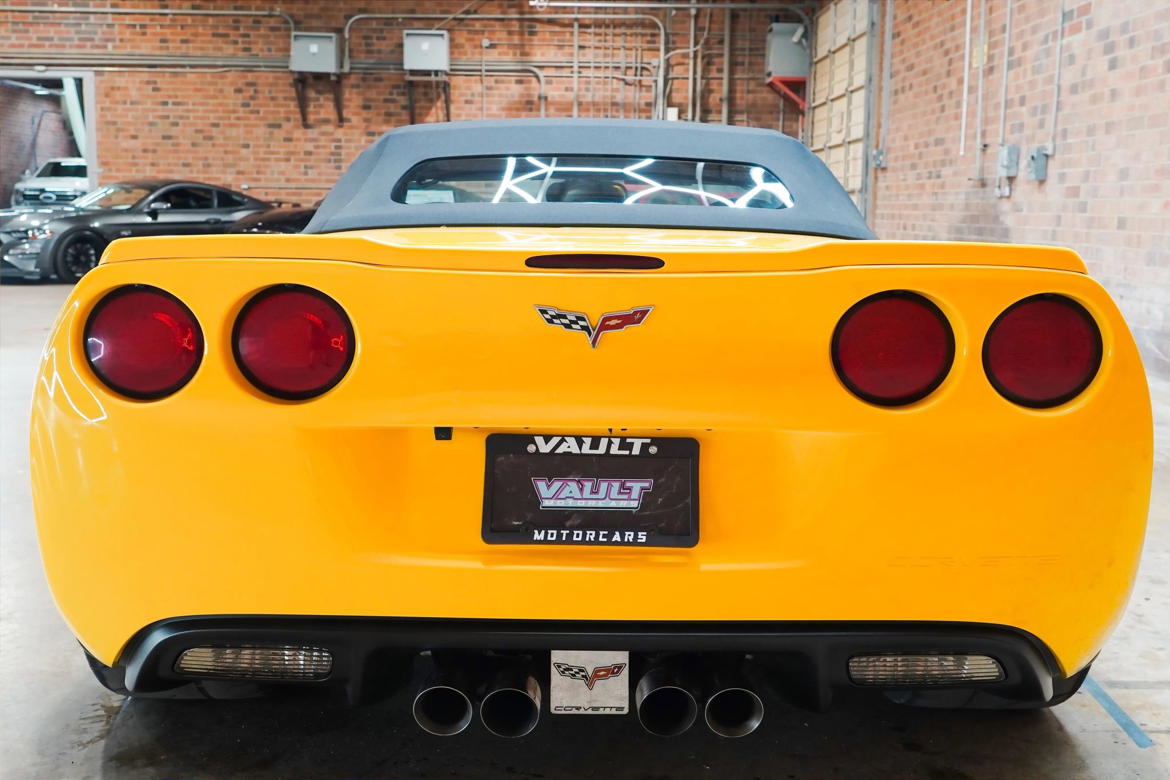 Used 2010 Chevrolet Corvette Grand Sport w/ Preferred Equipment Group RWD image 14