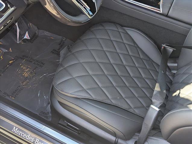 New 2025 Mercedes-Benz S 580e 4MATIC Sedan image 4