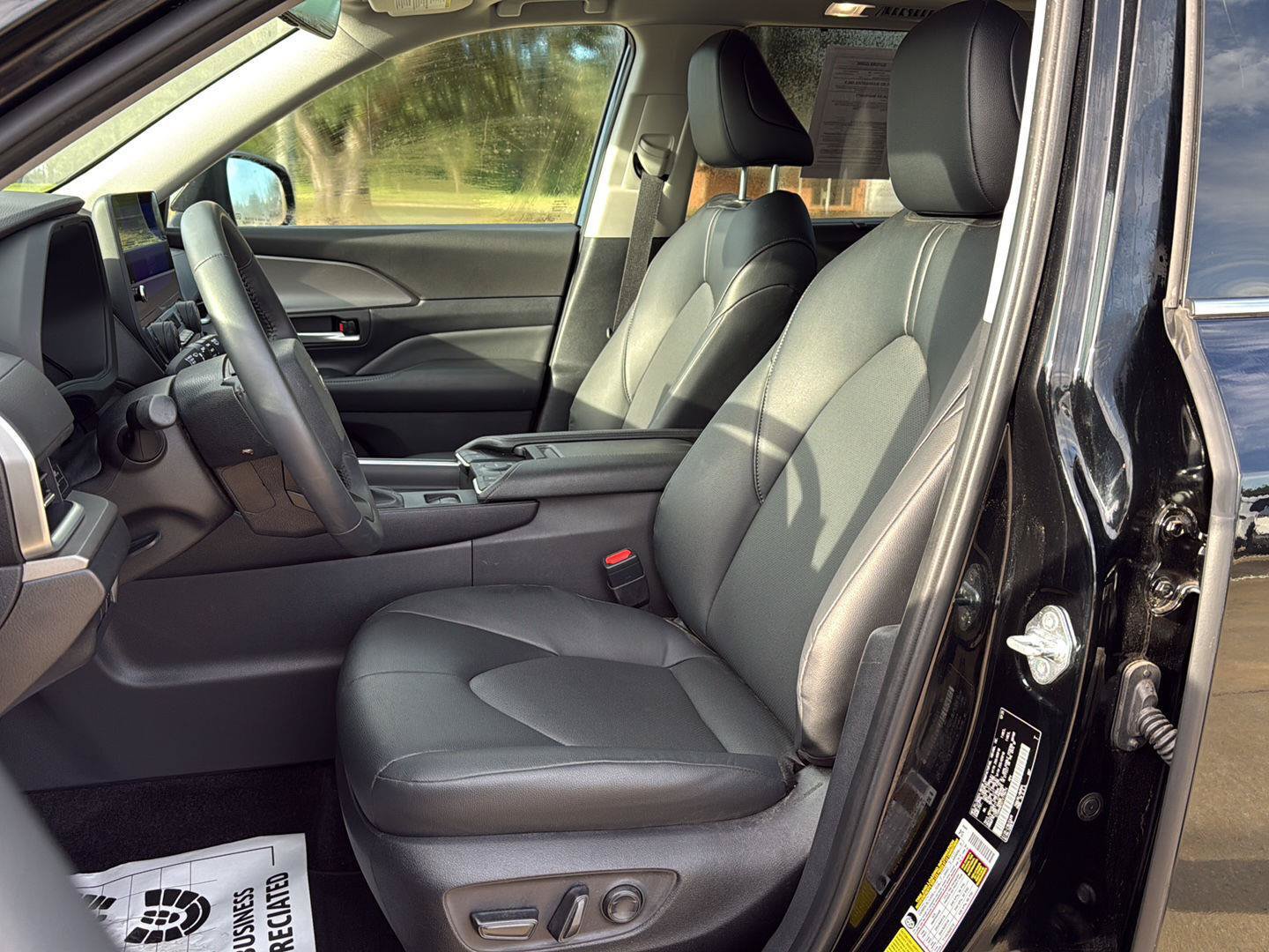 Used 2026 Toyota Grand Highlander AWD image 12
