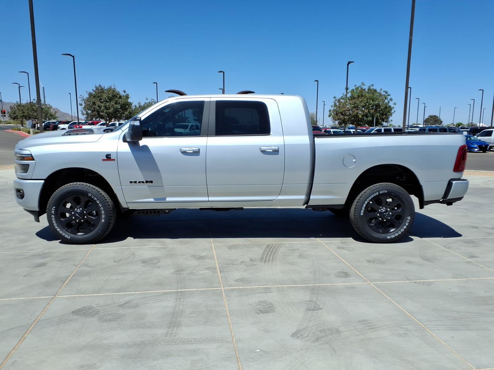 New 2026 RAM 2500 Laramie w/ Night Edition AWD/4WD image 3