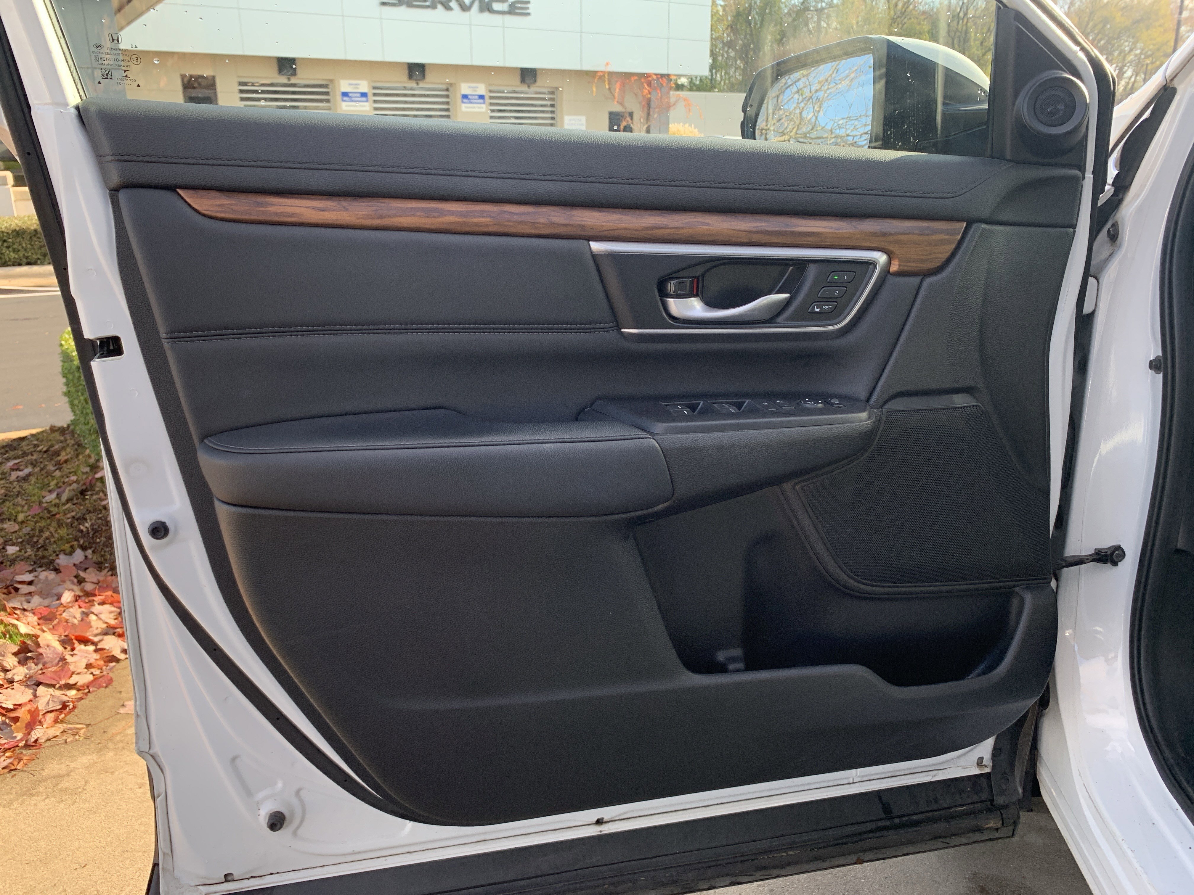 Used 2021 Honda CR-V Touring image 14