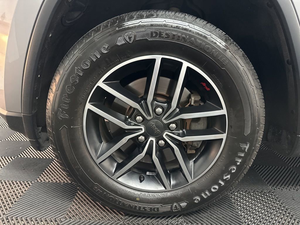 Used 2019 Jeep Grand Cherokee Trailhawk image 44