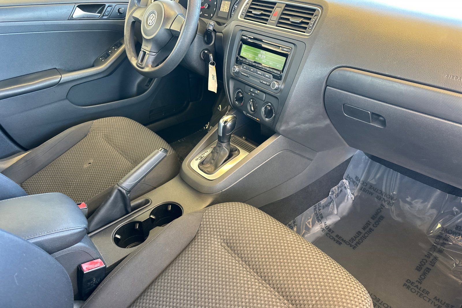 Used 2014 Volkswagen Jetta S image 17