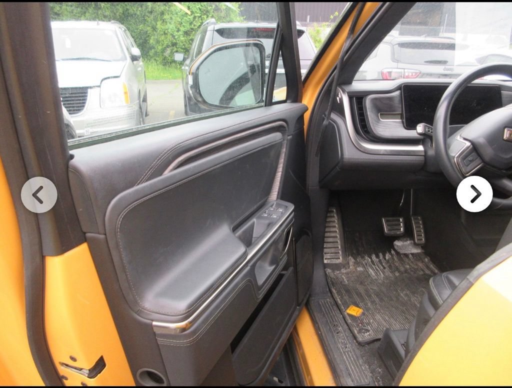 Used 2023 Rivian R1T Adventure AWD/4WD image 7