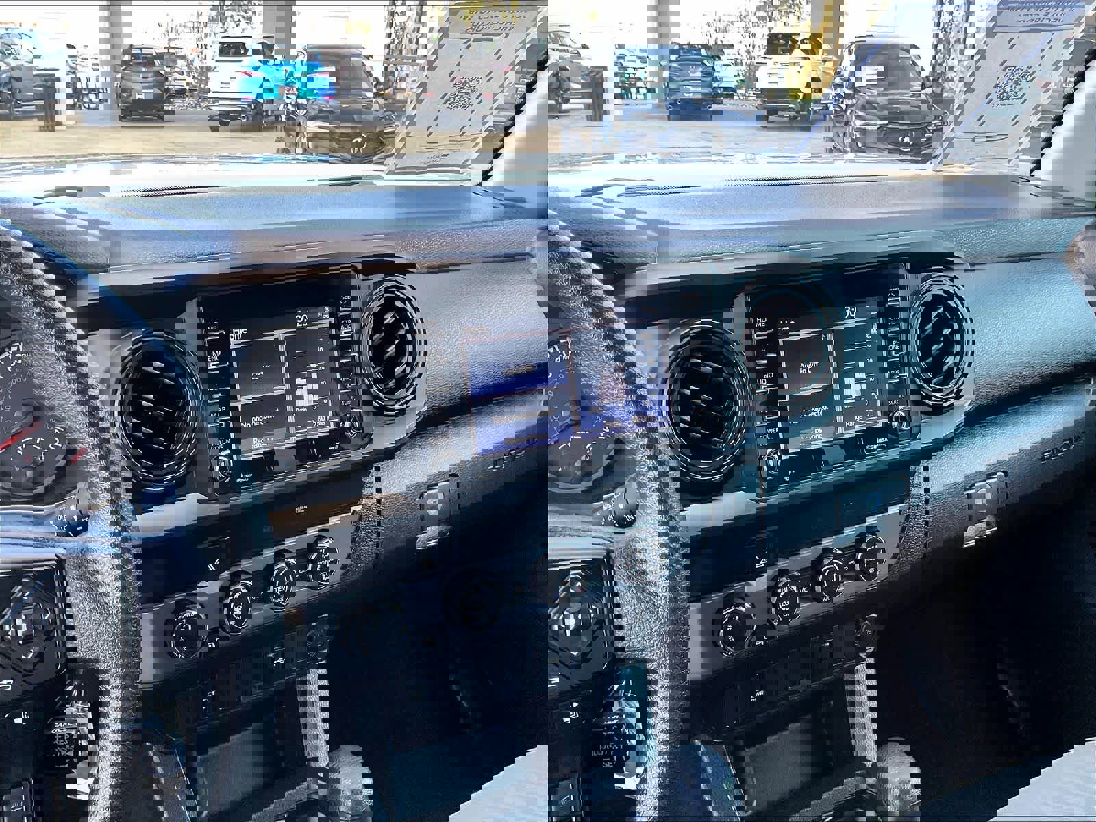 Used 2023 Toyota Tacoma SR image 9