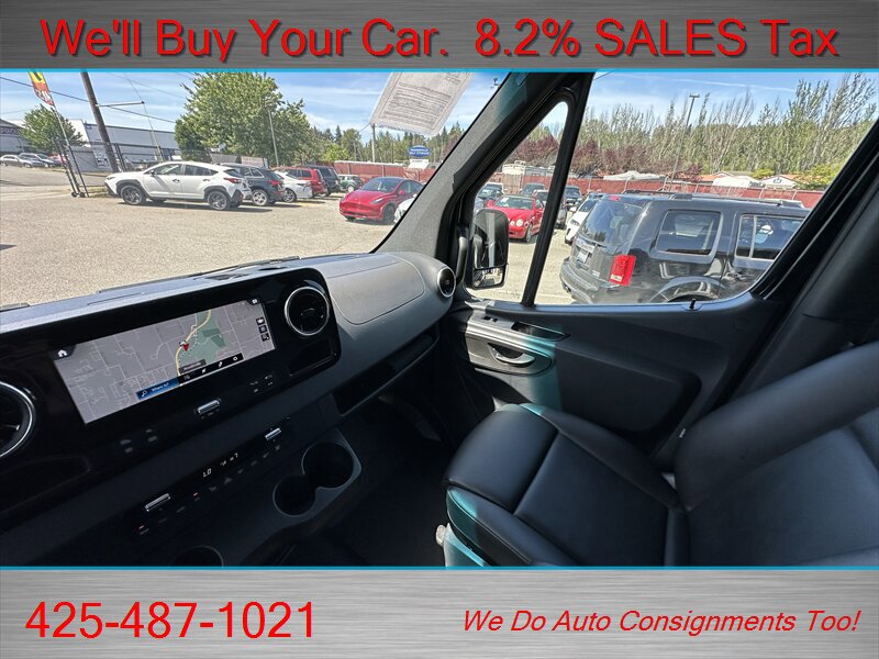 Used 2024 Mercedes-Benz Sprinter 2500 image 17