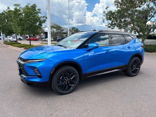 New 2026 Chevrolet Blazer RS w/ Driver Confidence II Package AWD/4WD image 3