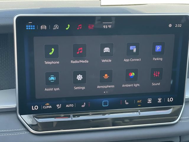 New 2026 Volkswagen Tiguan SE FWD image 11
