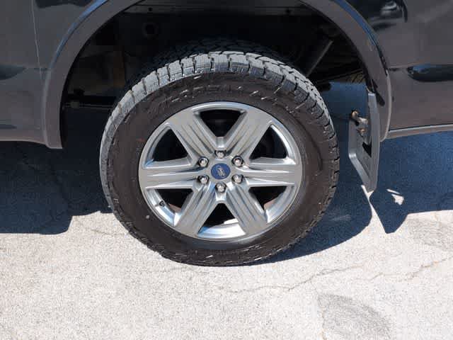 Used 2018 Ford F150 XLT w/ Equipment Group 302A Luxury AWD/4WD image 14