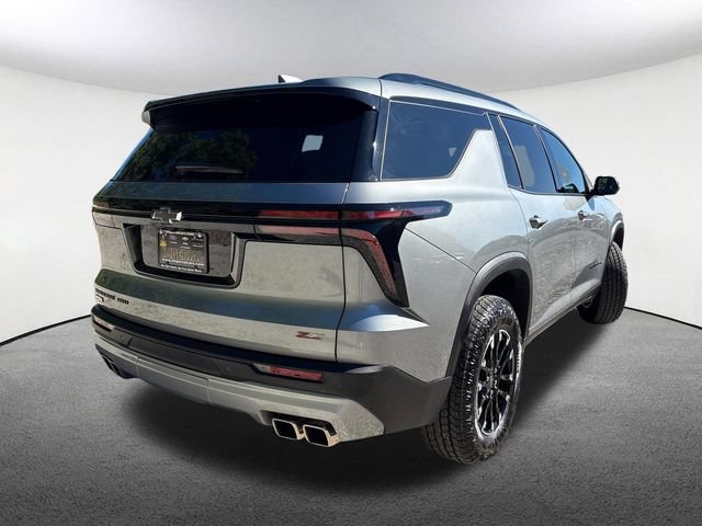 Used 2025 Chevrolet Traverse Z71 AWD/4WD image 17