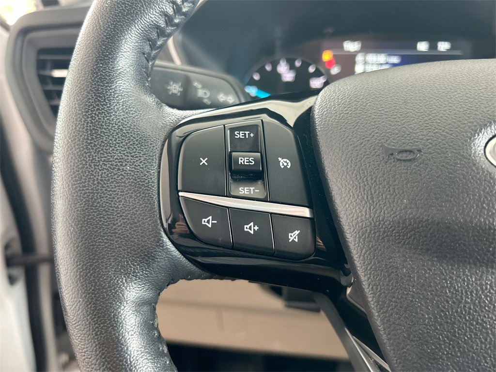 Used 2021 Ford Escape SEL image 17