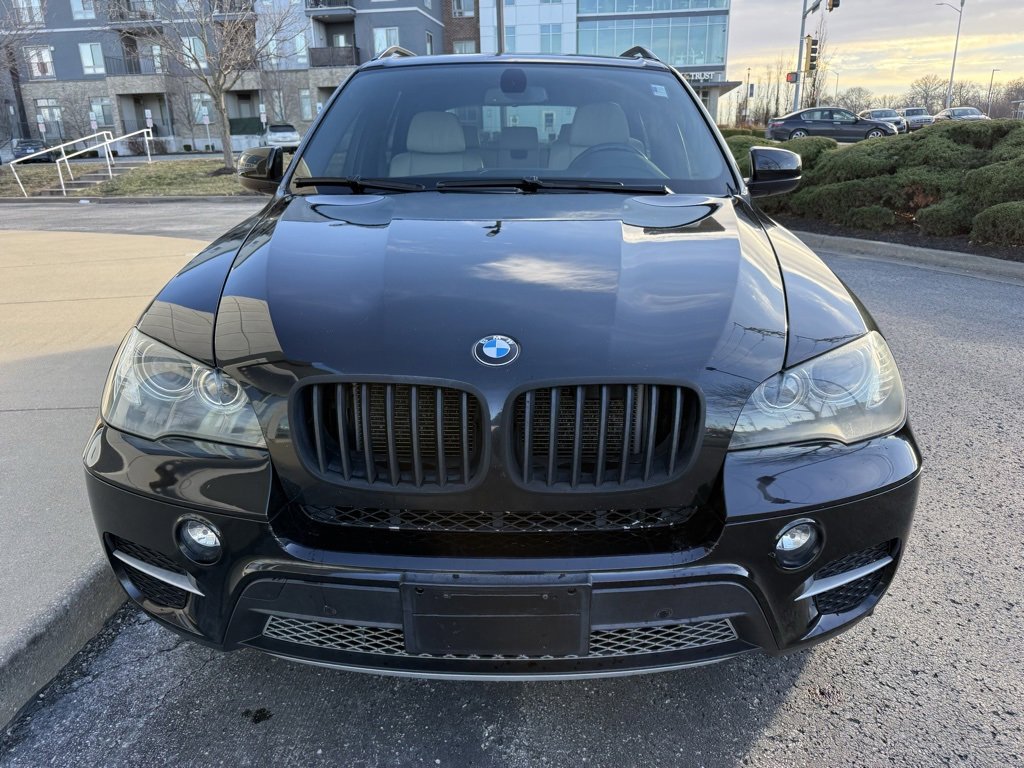 Used 2011 BMW X5 xDrive35i image 3