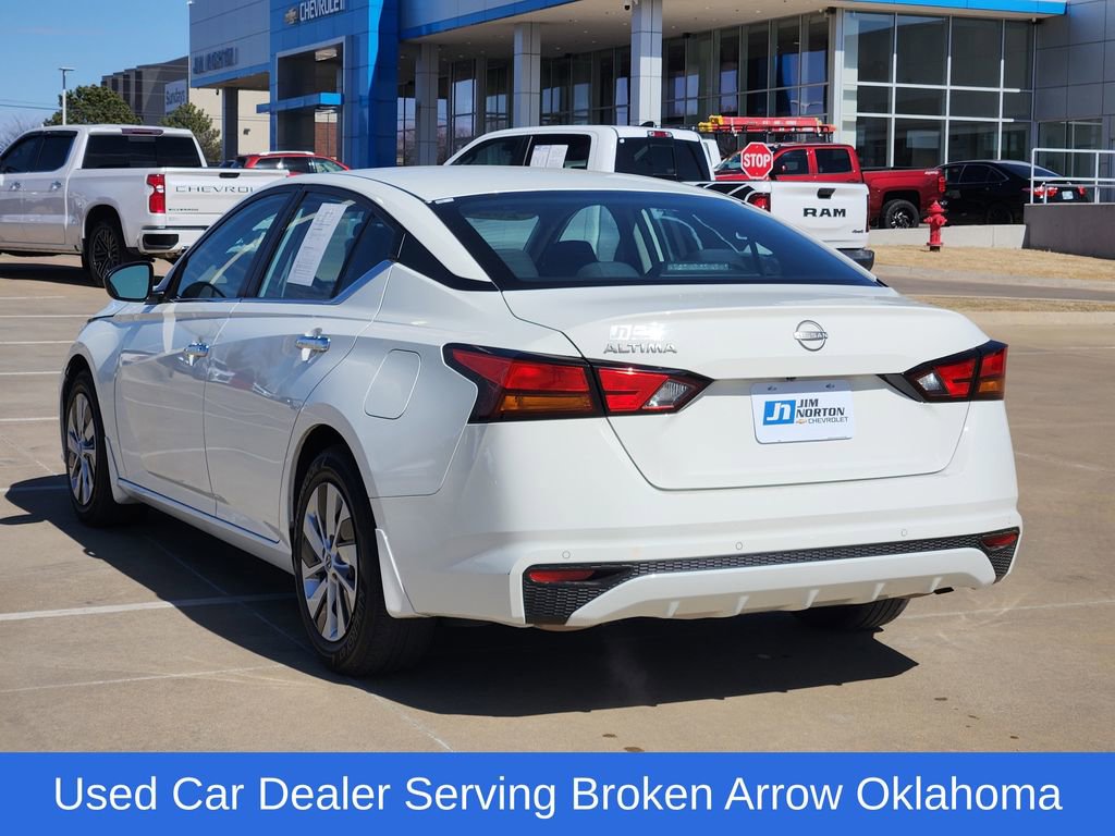 Used 2024 Nissan Altima 2.5 S image 6