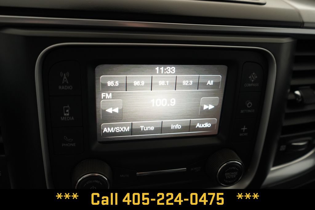Used 2024 RAM 1500 Warlock RWD image 32