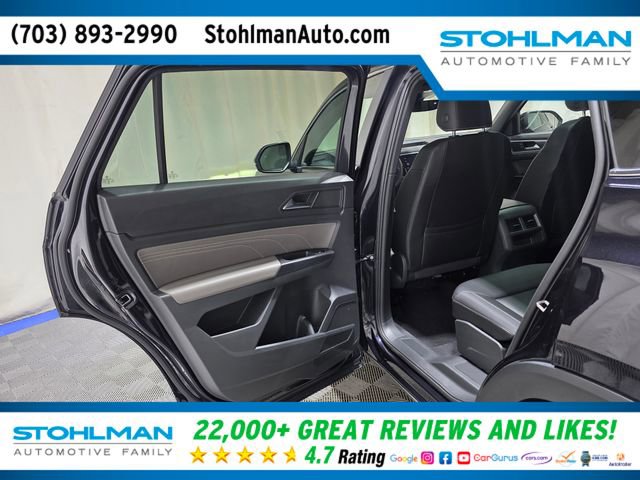 Used 2021 Volkswagen Atlas Cross Sport SEL R-Line AWD/4WD image 26