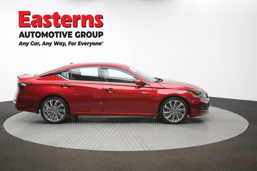 Used 2023 Nissan Altima 2.5 SL FWD image 45