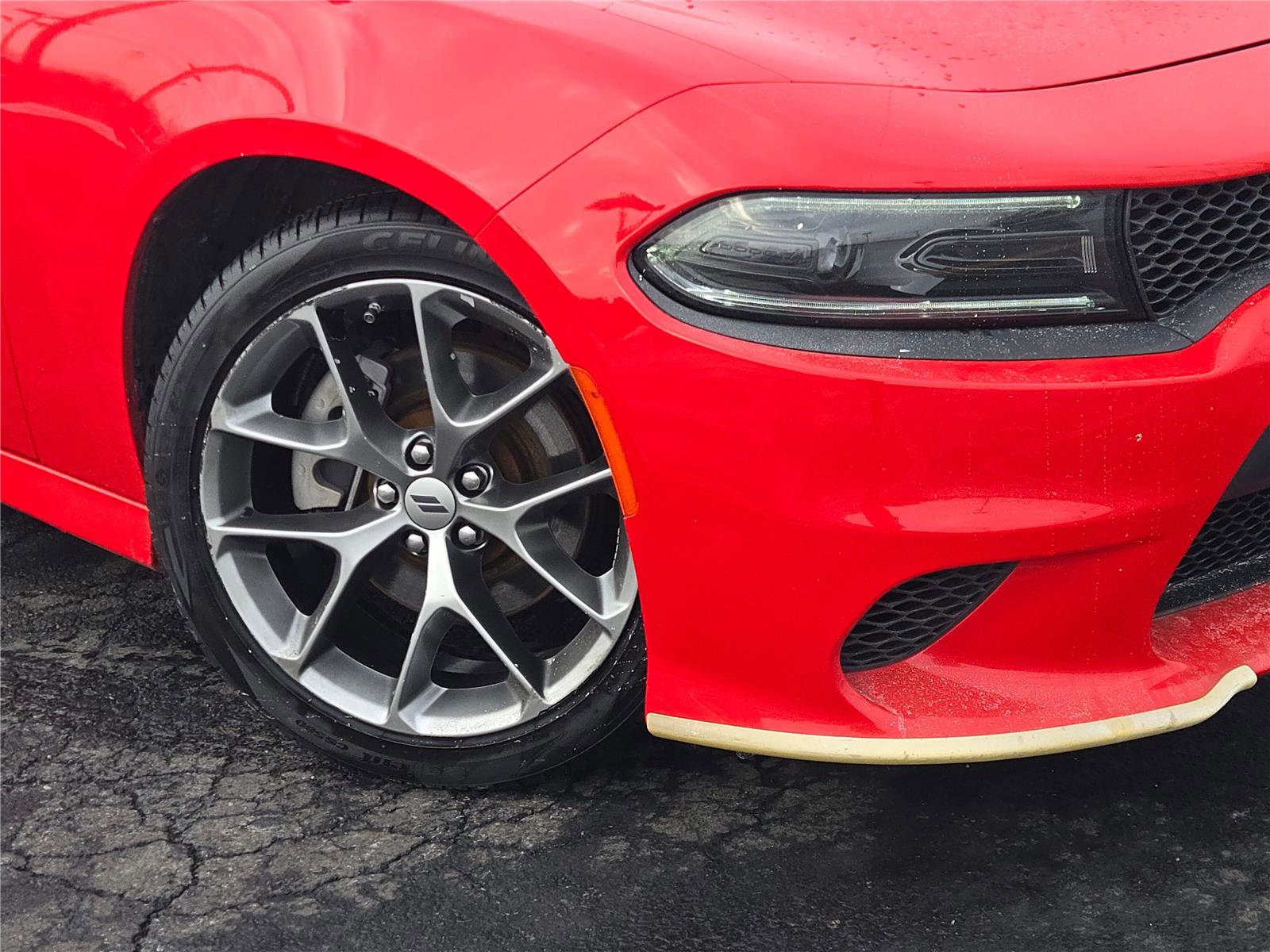 Used 2023 Dodge Charger GT RWD image 3