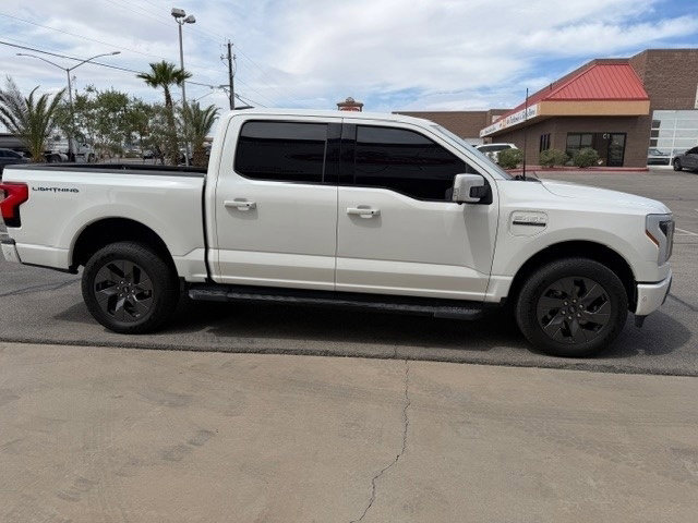 Used 2022 Ford F150 Lightning Lariat w/ Equipment Group 511A High AWD/4WD image 4