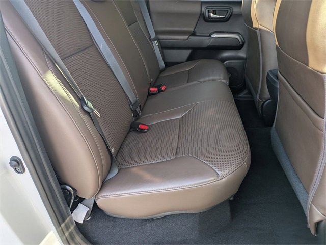 Used 2020 Toyota Tacoma Limited image 17