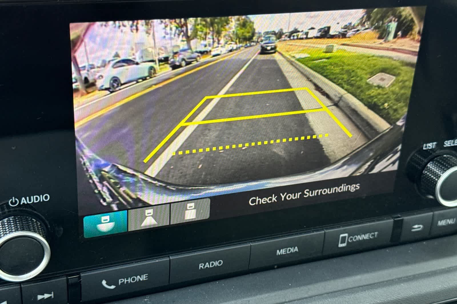 Used 2023 Honda Accord EX image 18