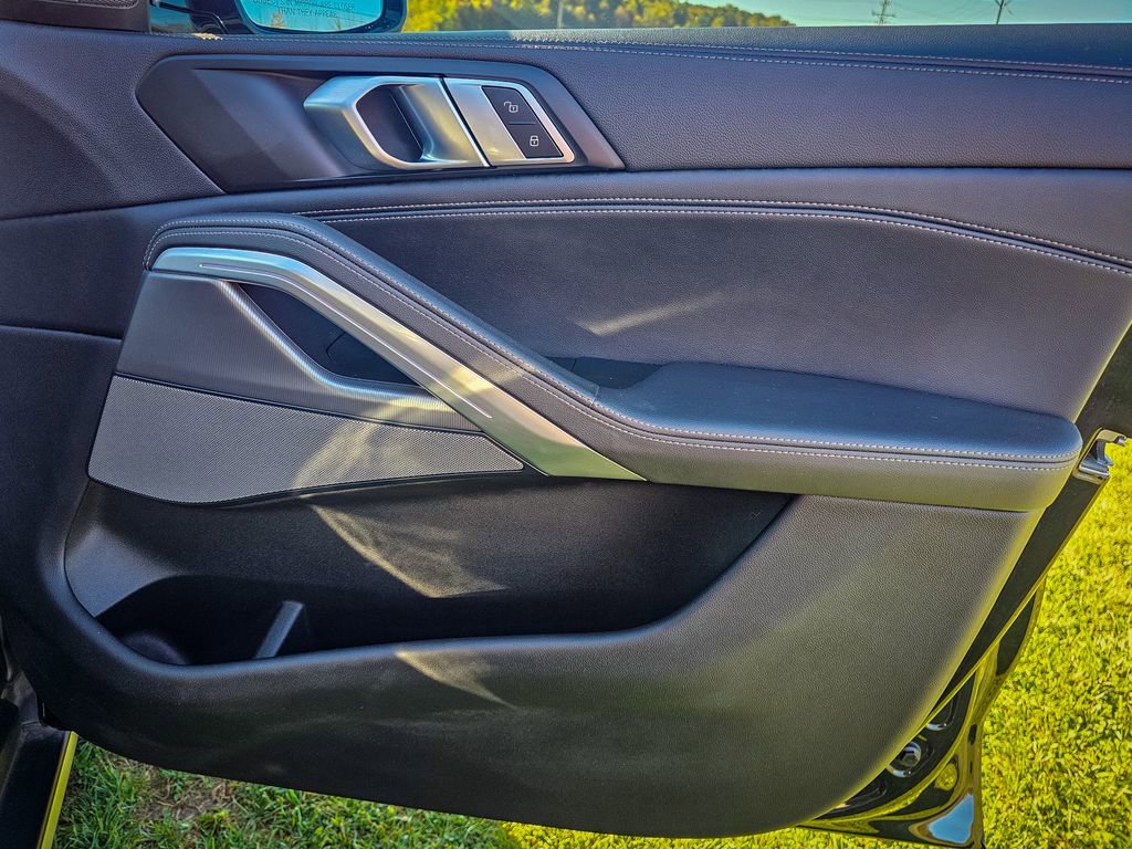 Used 2023 BMW X6 xDrive40i w/ Premium Package image 46