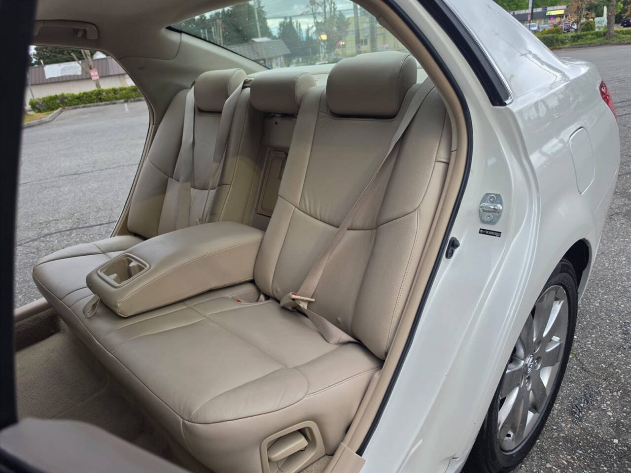 Used 2006 Toyota Avalon XLS FWD image 12