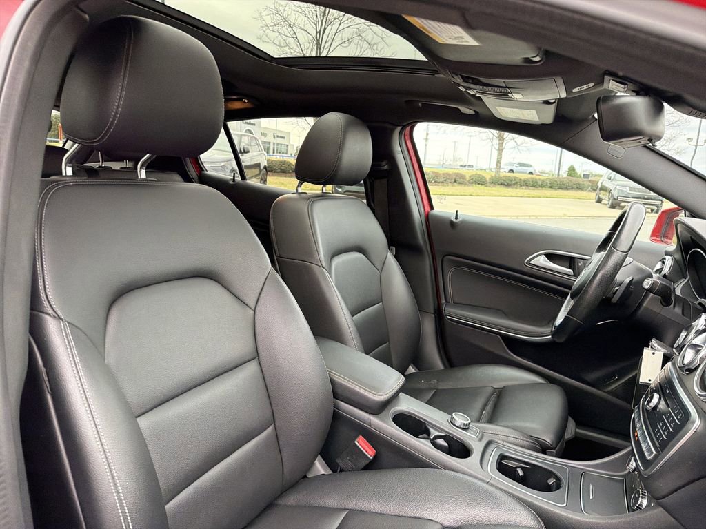 Used 2018 Mercedes-Benz GLA 250 4MATIC image 19