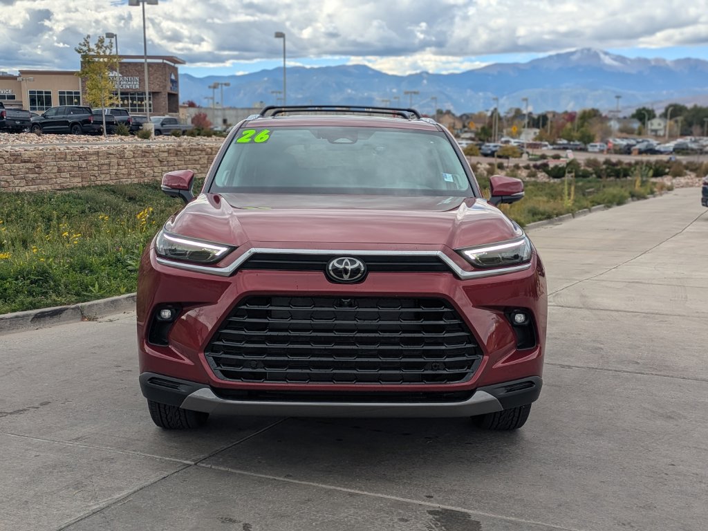 Used 2026 Toyota Grand Highlander AWD image 2