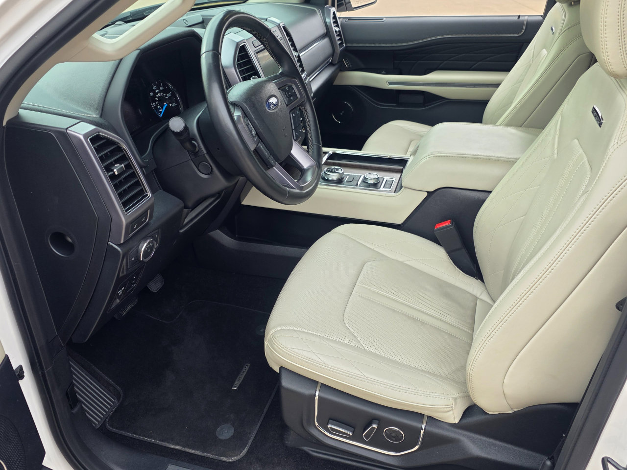 Used 2019 Ford Expedition Platinum image 8